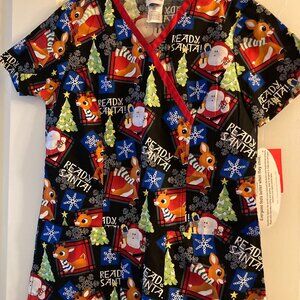 NEW WOMENS SCRUB CHRISTMAS THEME XS